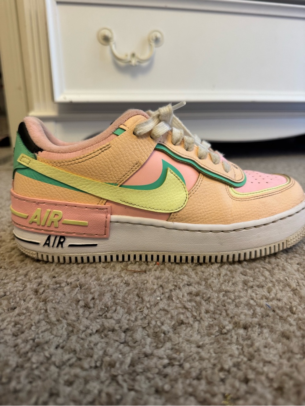 Nike Kids Low Top Sneakers in Pastel Pink, Mint Green & Lemon